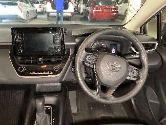 TOYOTA COROLLA TOURING 2020 Image 6