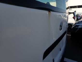 TOYOTA HIACE 2014 Image 4