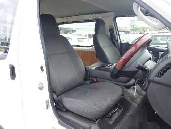 TOYOTA HIACE 2014 Image 6