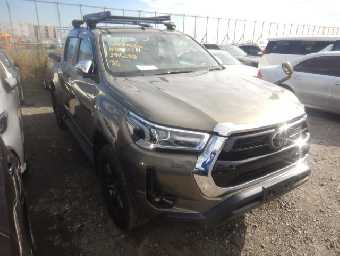 TOYOTA HILUX 2023 Image 2