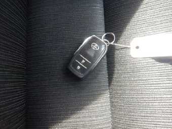 TOYOTA HILUX 2023 Image 6