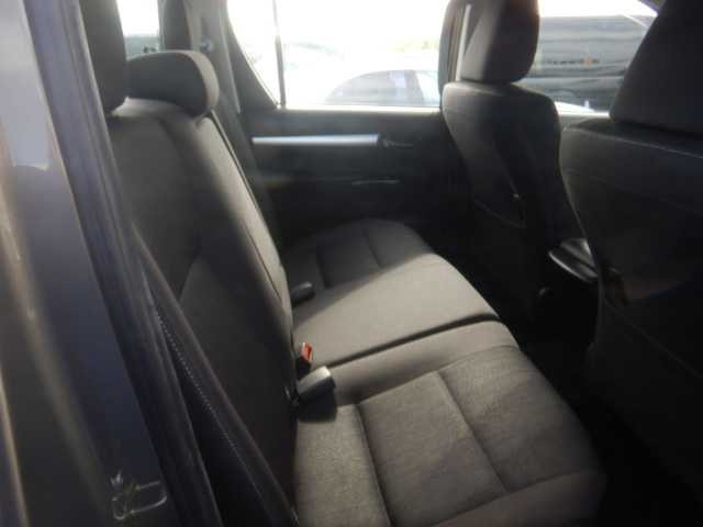 TOYOTA HILUX 2023 Image 25