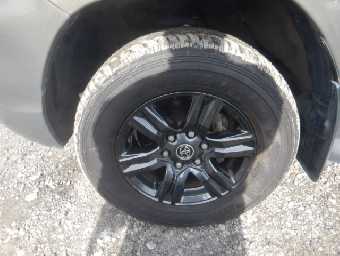 TOYOTA HILUX 2023 Image 10