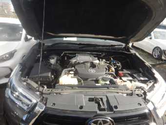 TOYOTA HILUX 2023 Image 11