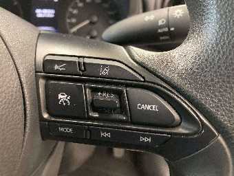 TOYOTA YARIS 2020 Image 11