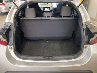 TOYOTA YARIS 2020 Image 8