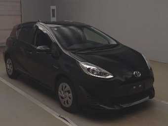 TOYOTA AQUA 2020 Image 3