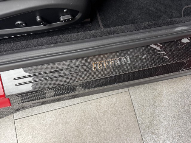 FERRARI 812 SUPERFAST 2018 Image 37