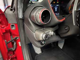 FERRARI 812 SUPERFAST 2018 Image 32