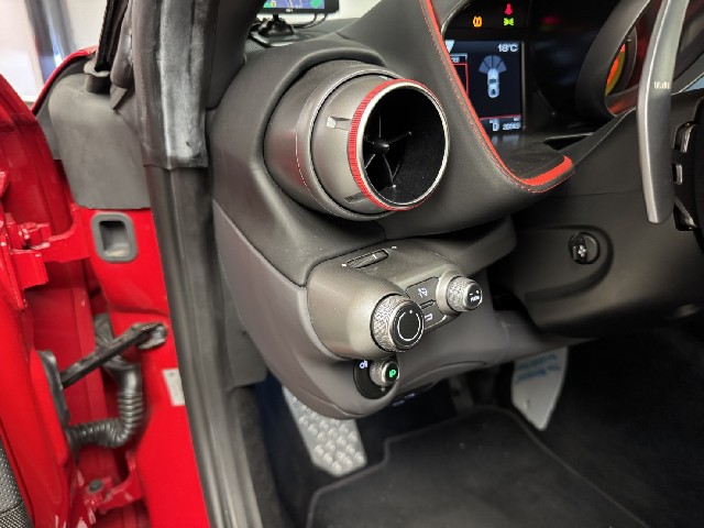 FERRARI 812 SUPERFAST 2018 Image 39