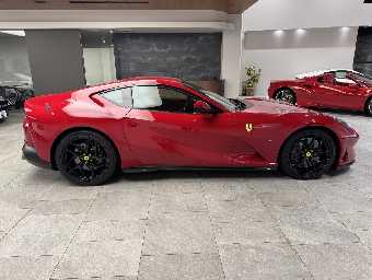 FERRARI 812 SUPERFAST 2018 Image 4