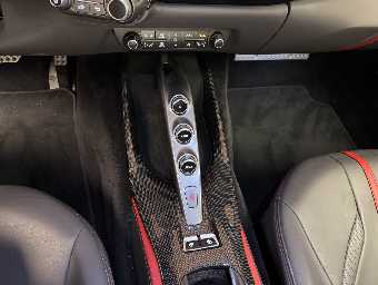 FERRARI 812 SUPERFAST 2018 Image 40