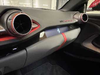 FERRARI 812 SUPERFAST 2018 Image 43