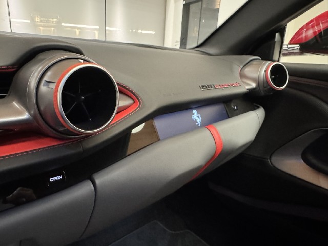 FERRARI 812 SUPERFAST 2018 Image 51