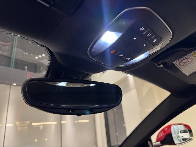 FERRARI 812 SUPERFAST 2018 Image 52