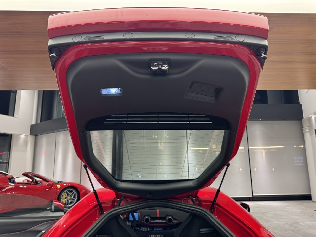 FERRARI 812 SUPERFAST 2018 Image 55