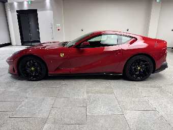 FERRARI 812 SUPERFAST 2018 Image 8