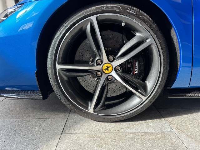 FERRARI 296GTS 2025 Image 26