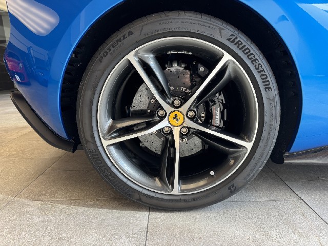 FERRARI 296GTS 2025 Image 28