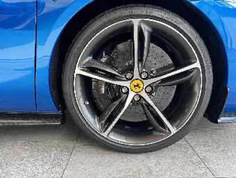 FERRARI 296GTS 2025 Image 23