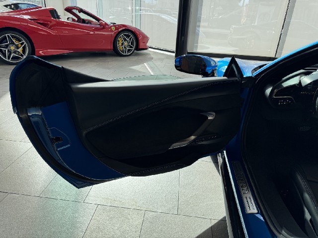 FERRARI 296GTS 2025 Image 42