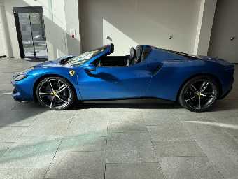 FERRARI 296GTS 2025 Image 8