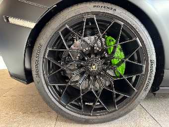 LAMBORGHINI HURACAN 2023 Image 11