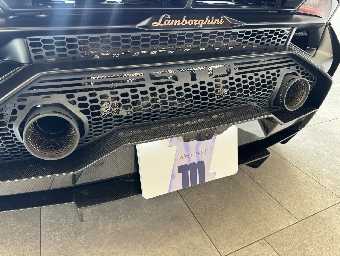 LAMBORGHINI HURACAN 2023 Image 21