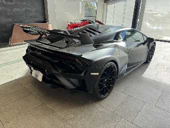 LAMBORGHINI HURACAN 2023 Image 5