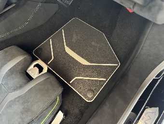 LAMBORGHINI HURACAN 2023 Image 38