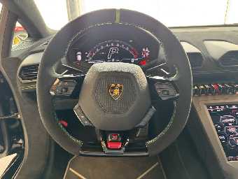 LAMBORGHINI HURACAN 2023 Image 41