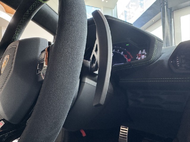 LAMBORGHINI HURACAN 2023 Image 53