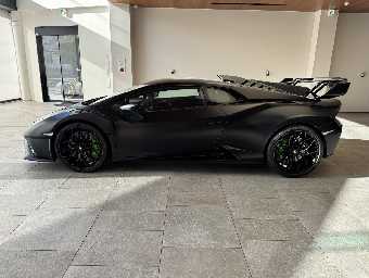 LAMBORGHINI HURACAN 2023 Image 8