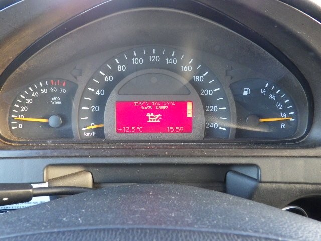 MERCEDES BENZ G CLASS 2002 Image 25