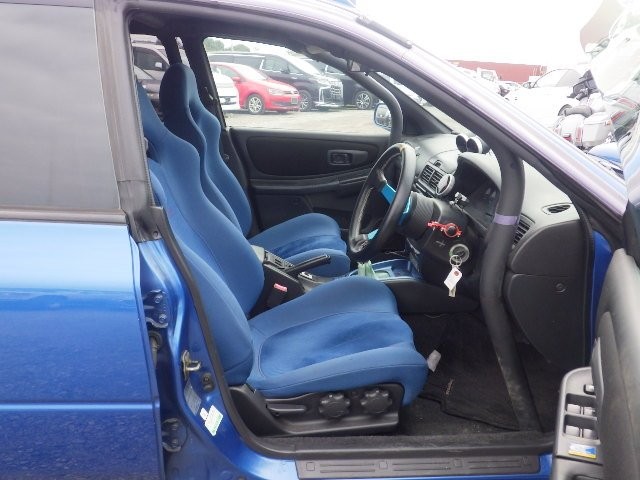 SUBARU IMPREZA 2000 Image 43