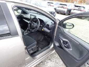 TOYOTA YARIS 2023 Image 5