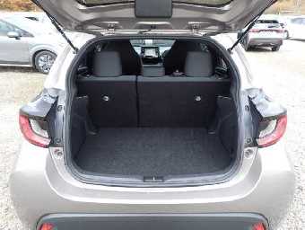 TOYOTA YARIS 2023 Image 9