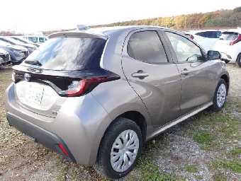 TOYOTA YARIS 2023 Image 2