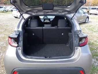 TOYOTA YARIS 2023 Image 9