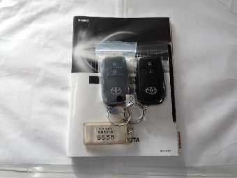 TOYOTA YARIS 2023 Image 10