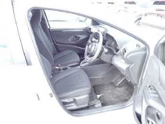 TOYOTA YARIS 2023 Image 5