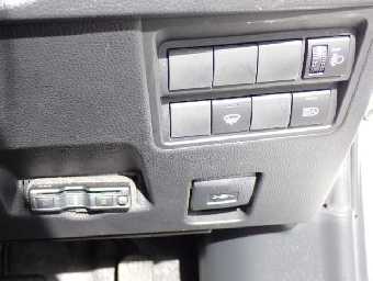 TOYOTA YARIS 2023 Image 7