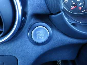 AUDI A1 2013 Image 9