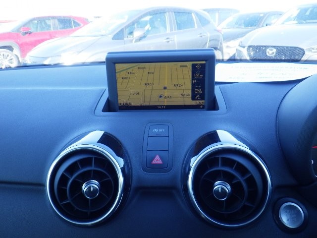 AUDI A1 2013 Image 22