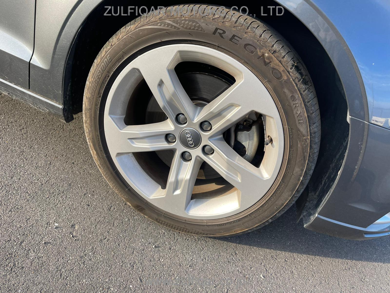 AUDI A3 2018 Image 9