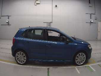VOLKSWAGEN POLO 2013 Image 3