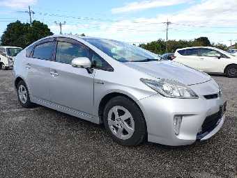 TOYOTA PRIUS 2015 Image 6