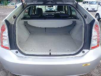 TOYOTA PRIUS 2015 Image 7