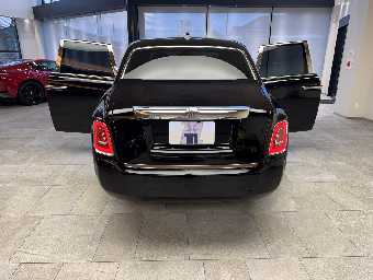 ROLLS ROYCE PHANTOM 2024 Image 11