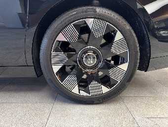 ROLLS ROYCE PHANTOM 2024 Image 14